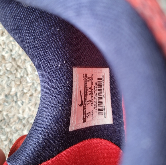 Kobe X Independence Day - Picture 10 of 11